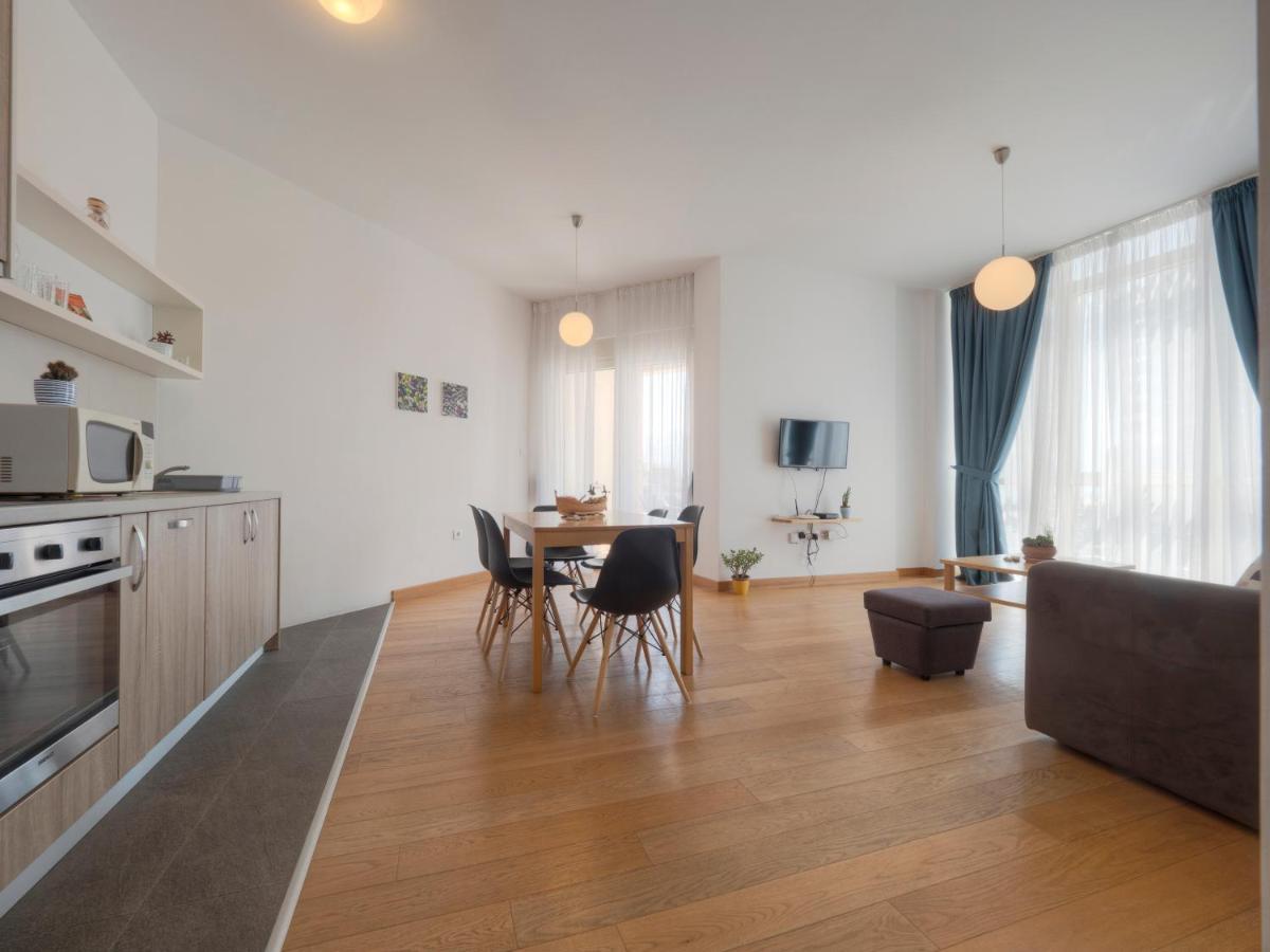 Seaside Rest Apartments 부드바 외부 사진