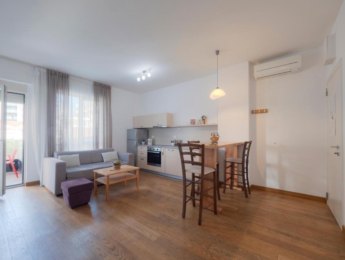 Seaside Rest Apartments 부드바 외부 사진