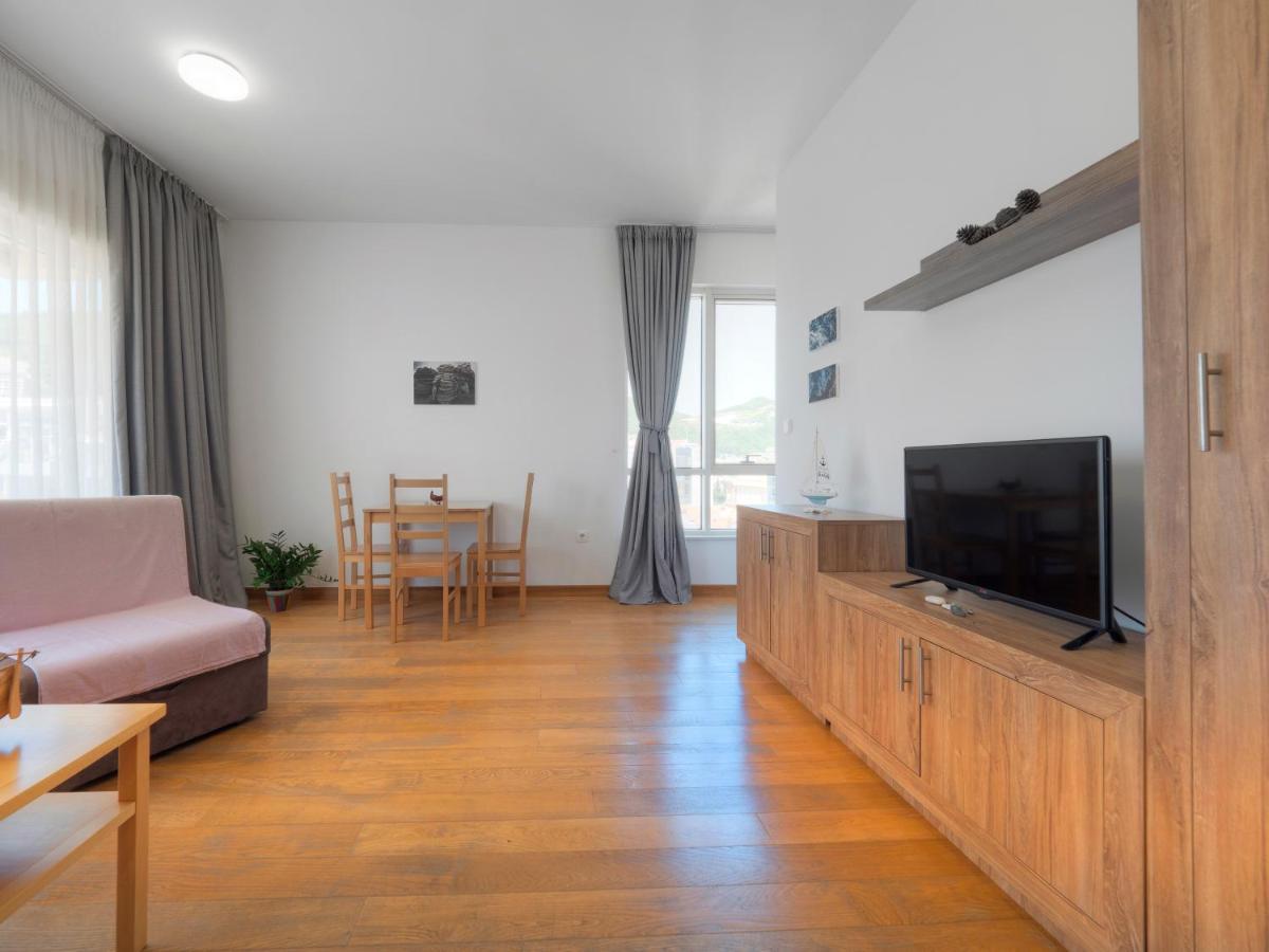 Seaside Rest Apartments 부드바 외부 사진